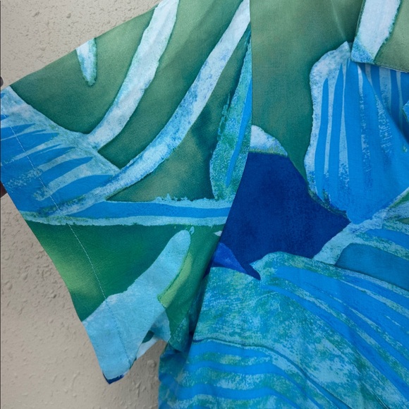 Jams World Women's XXL "Blue Jay" Hawaiian Shirt Rayon Tropical Button Front - Picture 3 of 11